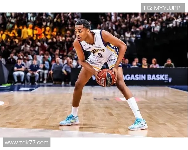 比拉尔库利巴利:新星崛起引发篮球界热议与期待 比拉尔库利巴利:新星崛起引发篮球界热议与期待